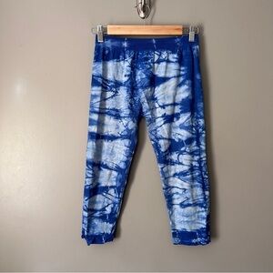 Tees by Tina blue tie dye seamless capri leggings